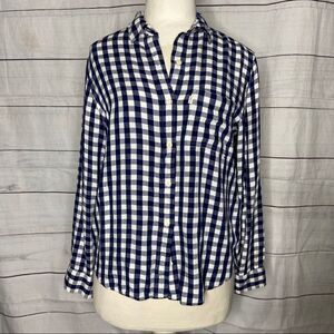 Levi's Boyfriend fit button down plaid large